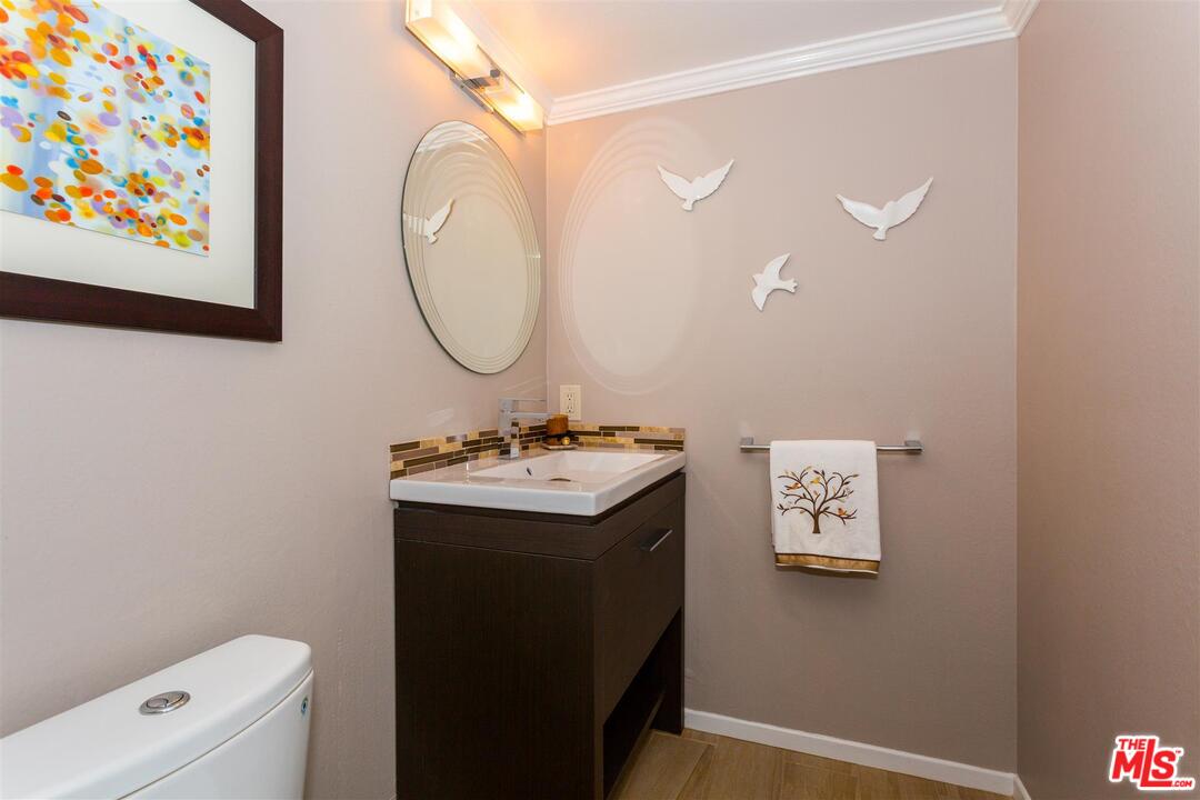 13360 Maxella Avenue, Unit 4 Marina del Rey, CA 90292 - Photo 6 of 20