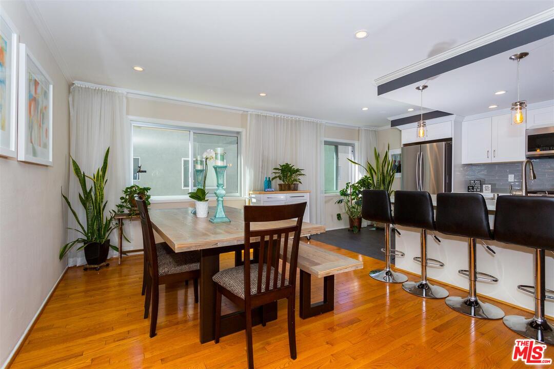 13360 Maxella Avenue, Unit 4 Marina del Rey, CA 90292 - Photo 8 of 20