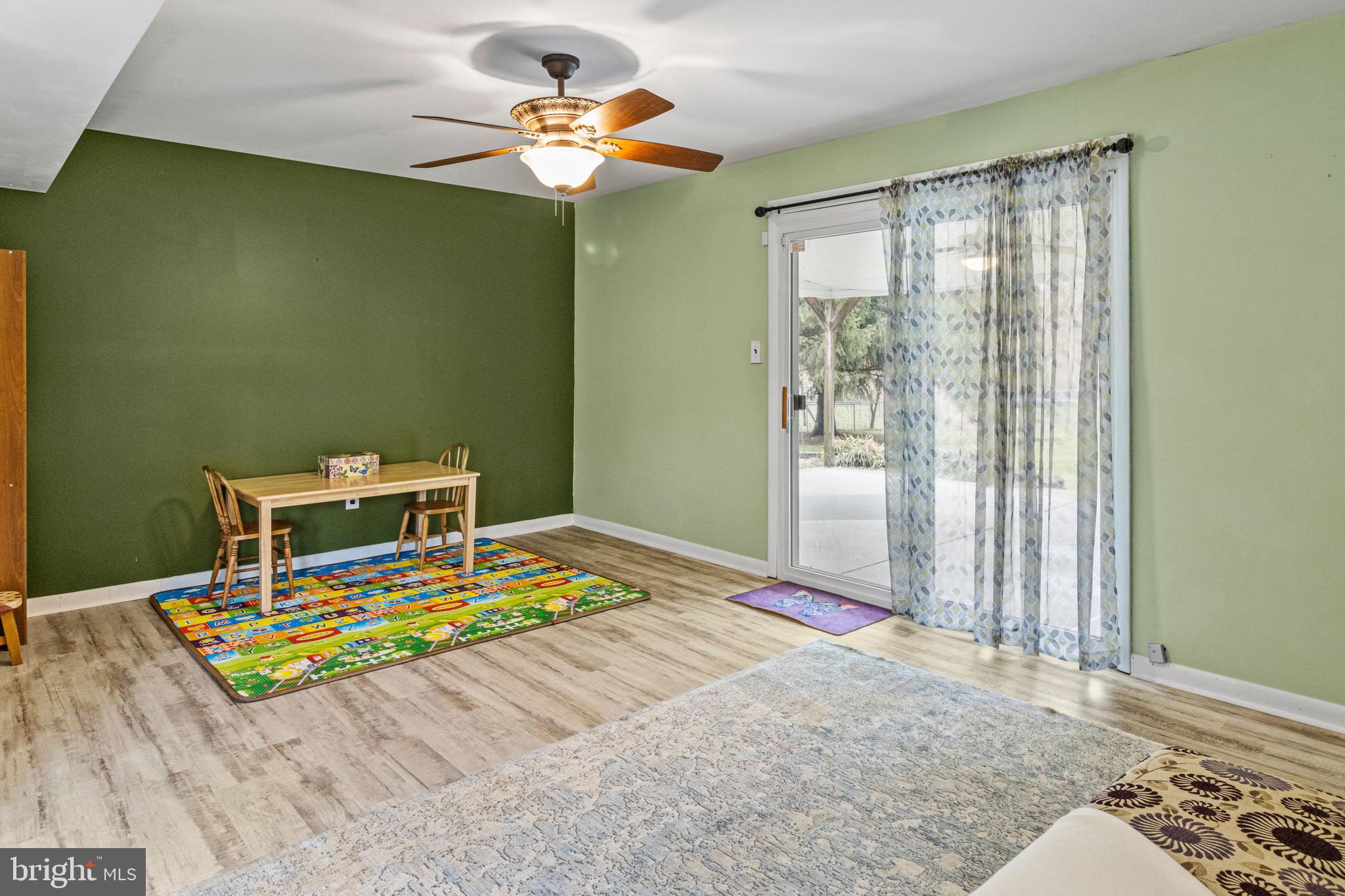 567 Coach Road Horsham, PA 19044 - Photo 21 of 40 Gallery Image 21