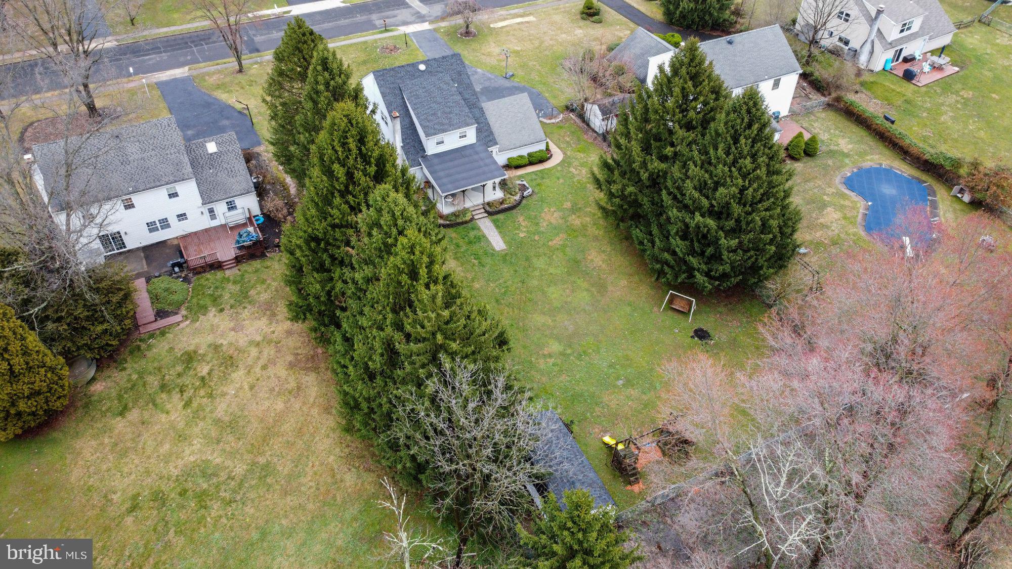 567 Coach Road Horsham, PA 19044 - Photo 4 of 40 Gallery Image 4