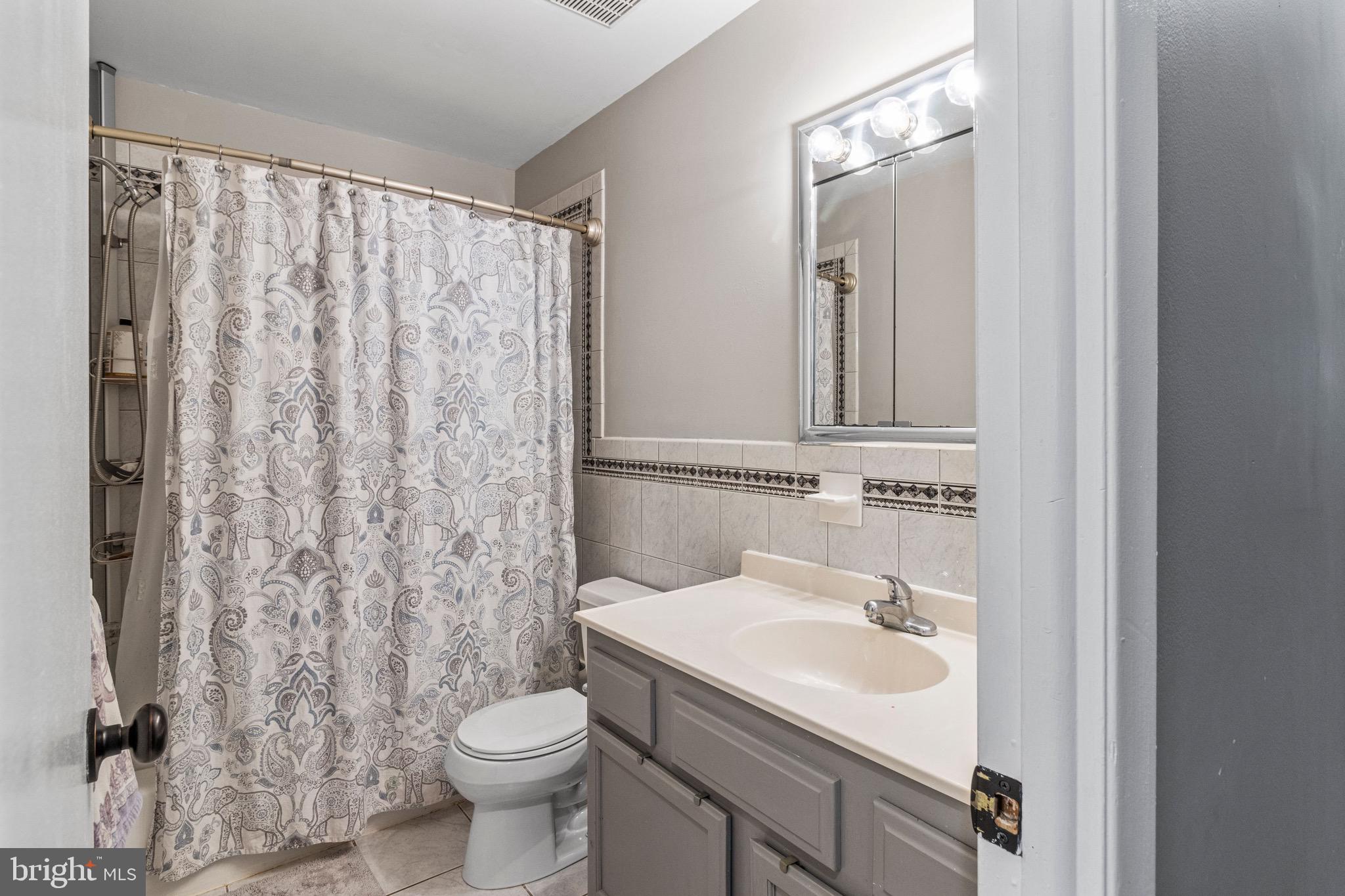 567 Coach Road Horsham, PA 19044 - Photo 35 of 40 Gallery Image 35