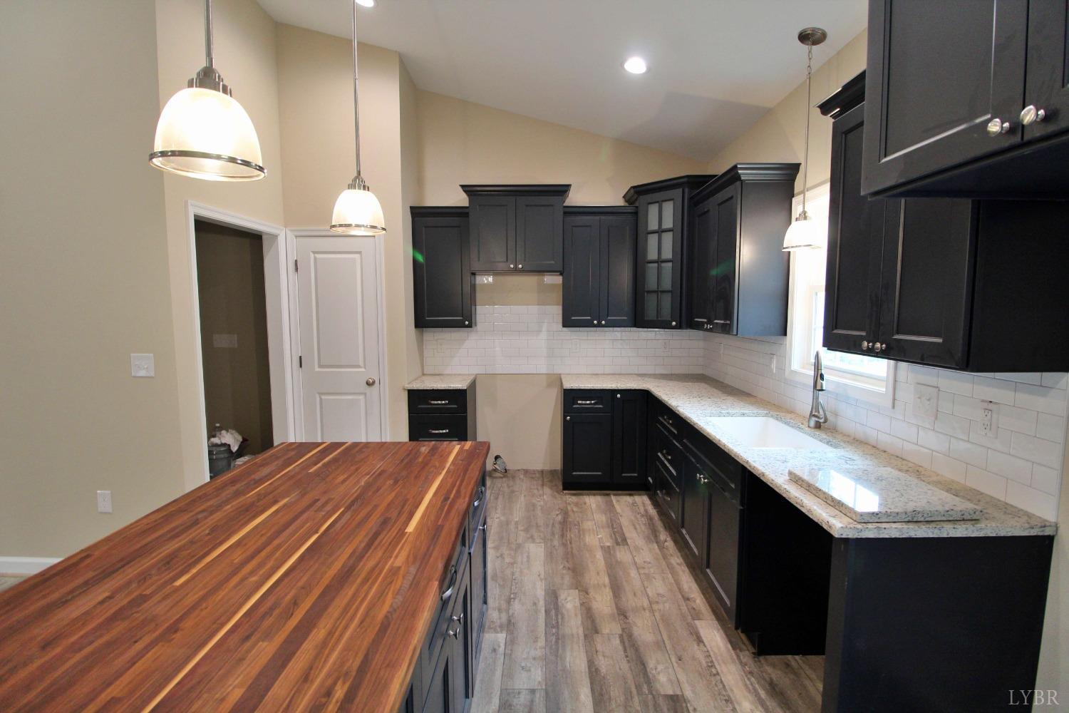 931 Wildway Road Appomattox, VA 24522 - Photo 8 of 23 Gallery Image 8