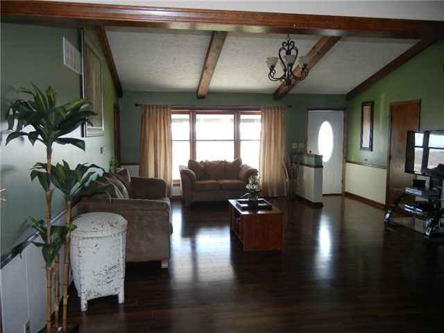 3510 North Elizaville Road Lebanon, IN 46052 - Photo 5 of 19 Gallery Image 5