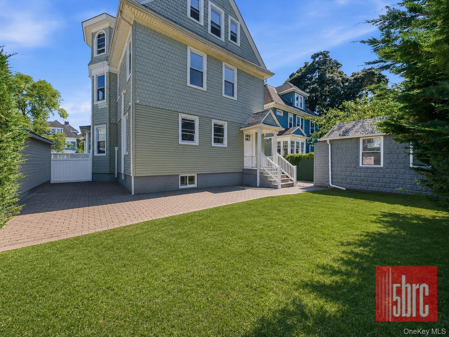 1205 Beverley Road Brooklyn, NY 11218 - Photo 43 of 50
