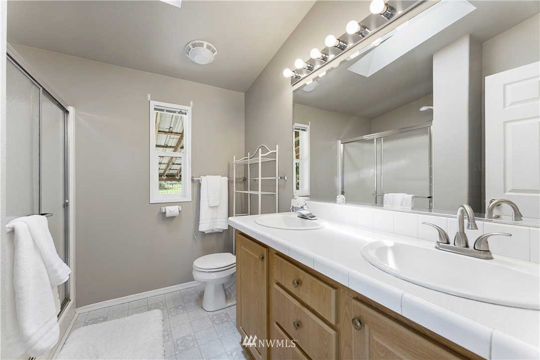 10494 Collins Road Sedro-Woolley, WA 98284 - Photo 19 of 32 Gallery Image 19