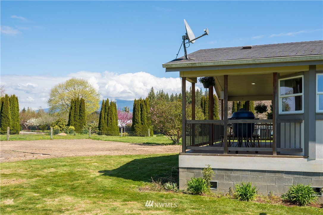 10494 Collins Road Sedro-Woolley, WA 98284 - Photo 26 of 32 Gallery Image 26