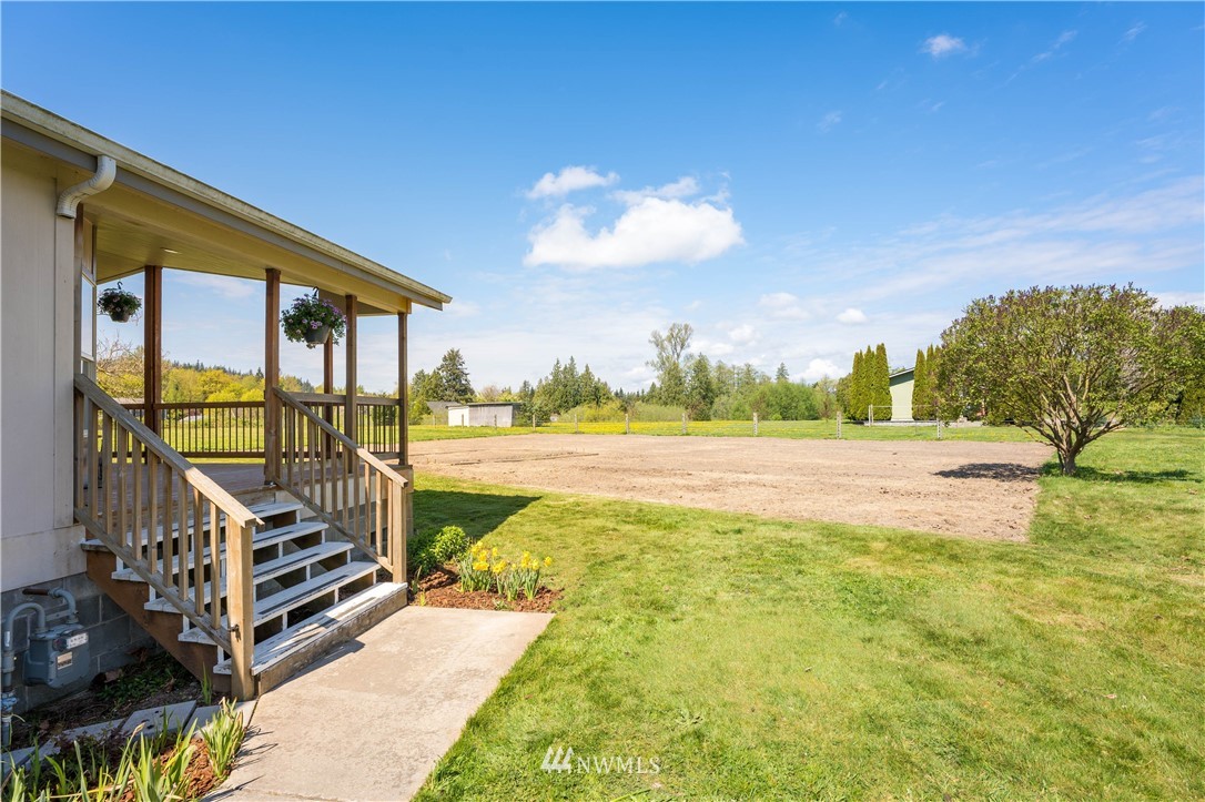 10494 Collins Road Sedro-Woolley, WA 98284 - Photo 4 of 32 Gallery Image 4