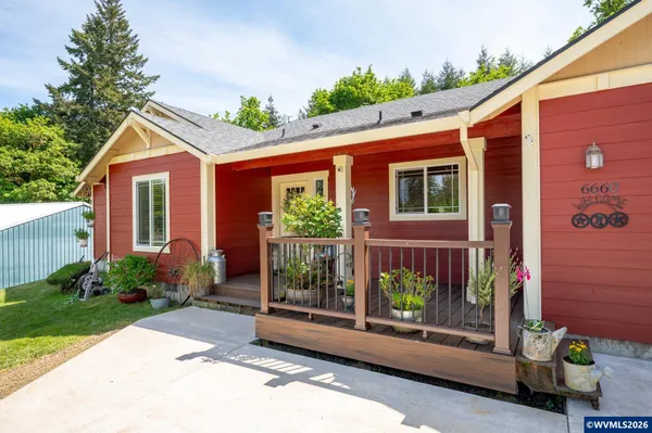 $800,000 | 6660 Alvord Alley Road, Grand Ronde, OR 97347