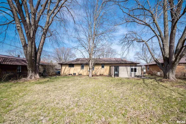 $155,000 | 108 Turnron Place, East Peoria, IL 61611