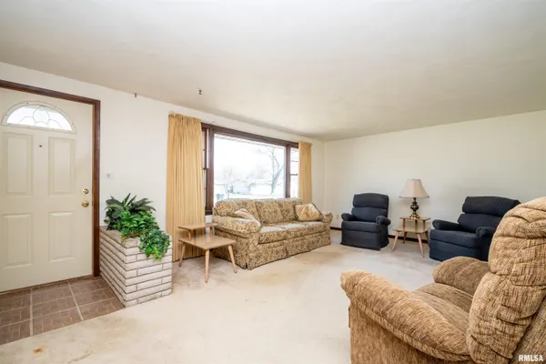 $155,000 | 108 Turnron Place, East Peoria, IL 61611