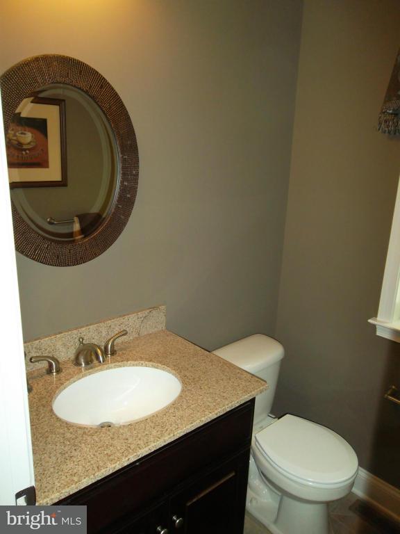 690 Jake Landis Road, Unit ASHTON Lititz, PA 17543 - Photo 18 of 36