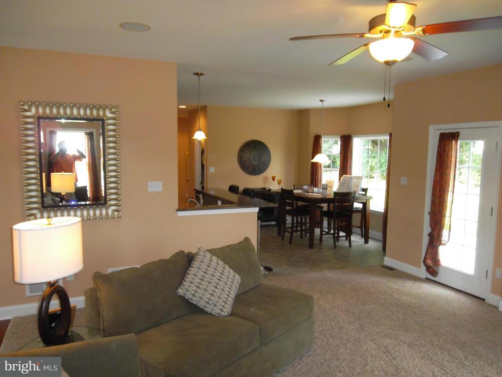 690 Jake Landis Road, Unit ASHTON Lititz, PA 17543 - Photo 7 of 36