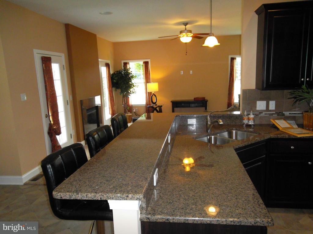 690 Jake Landis Road, Unit ASHTON Lititz, PA 17543 - Photo 10 of 36