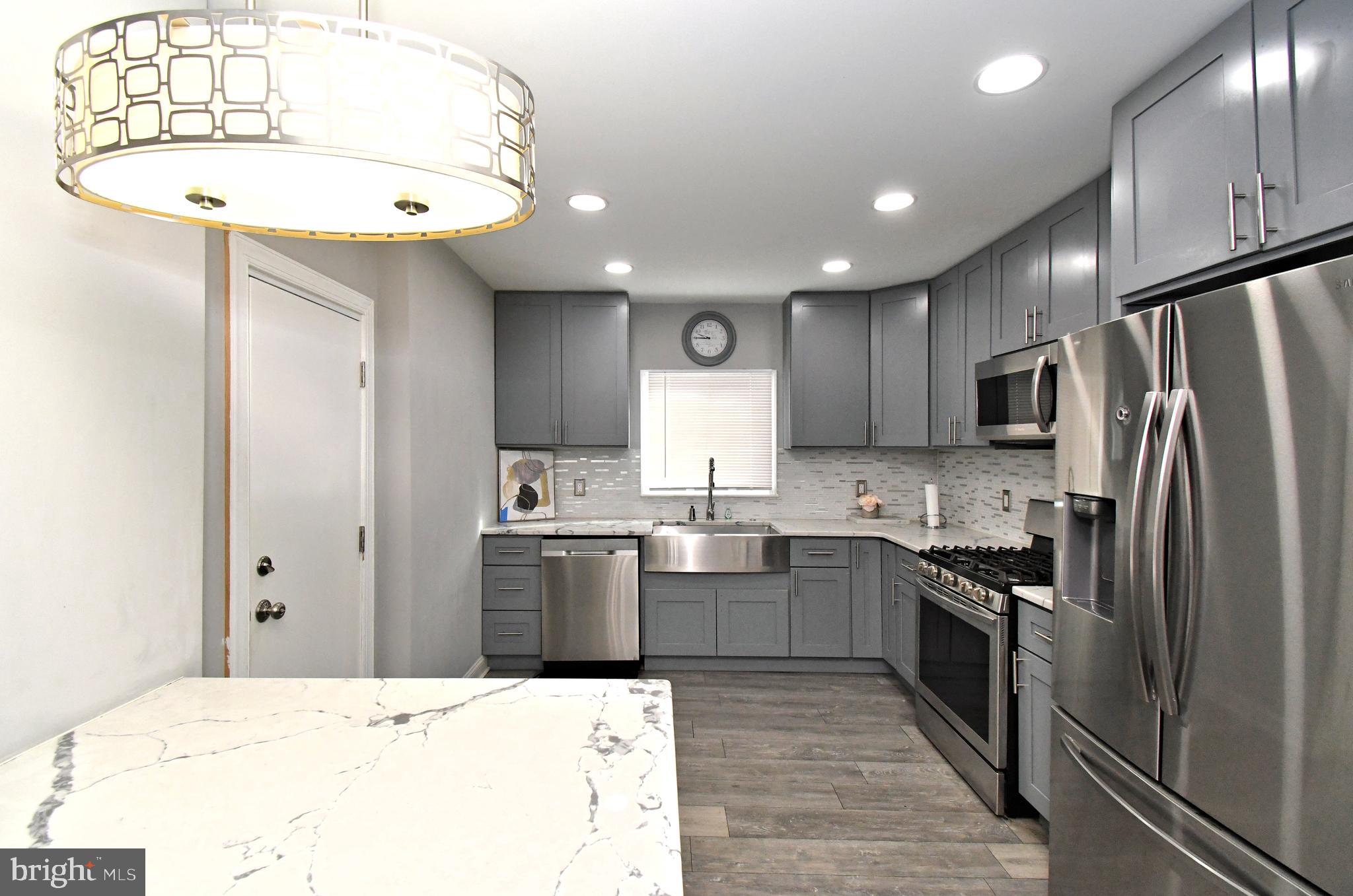 7027 Charles Street Philadelphia, PA 19135 - Photo 11 of 39