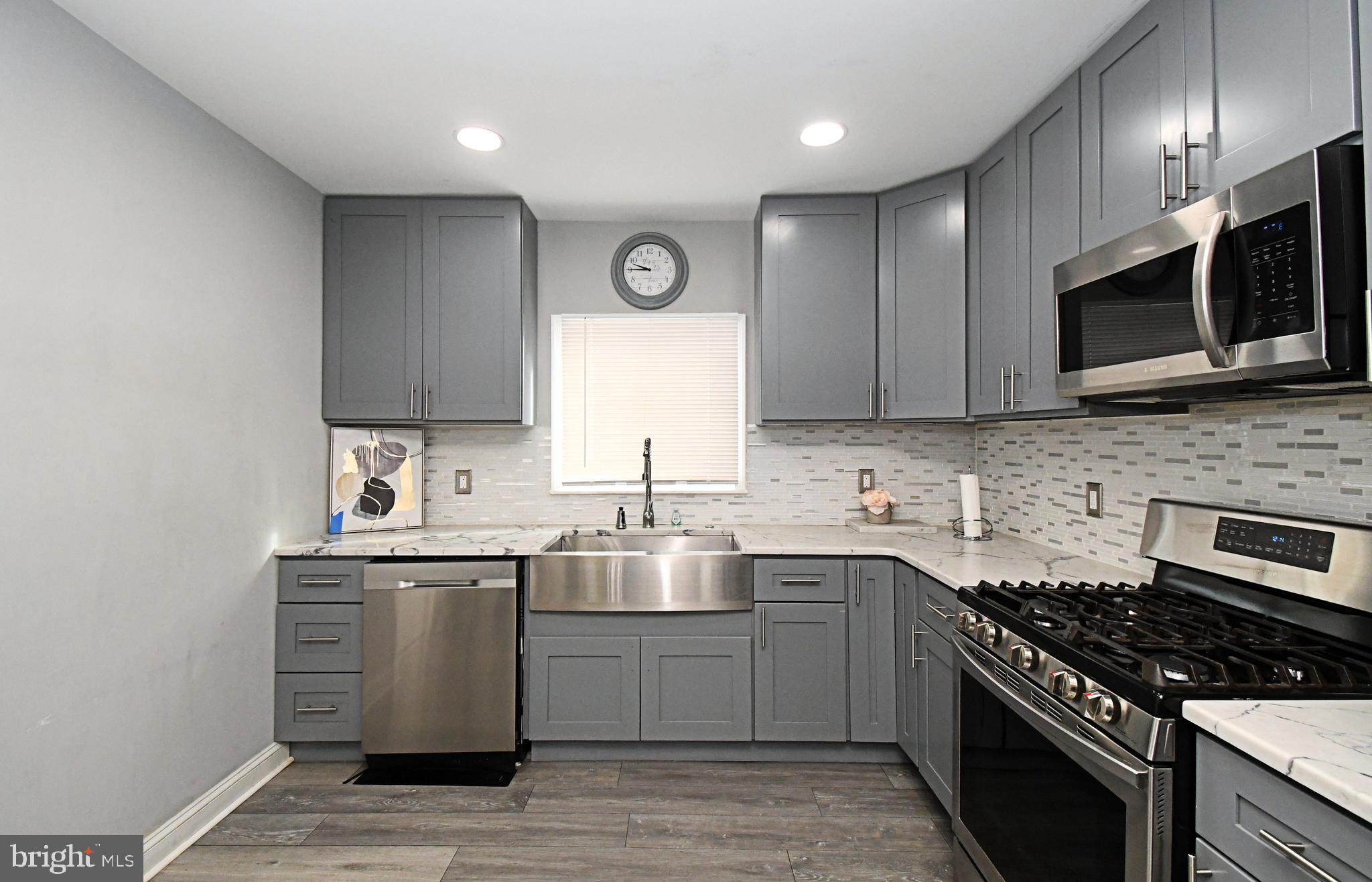 7027 Charles Street Philadelphia, PA 19135 - Photo 12 of 39