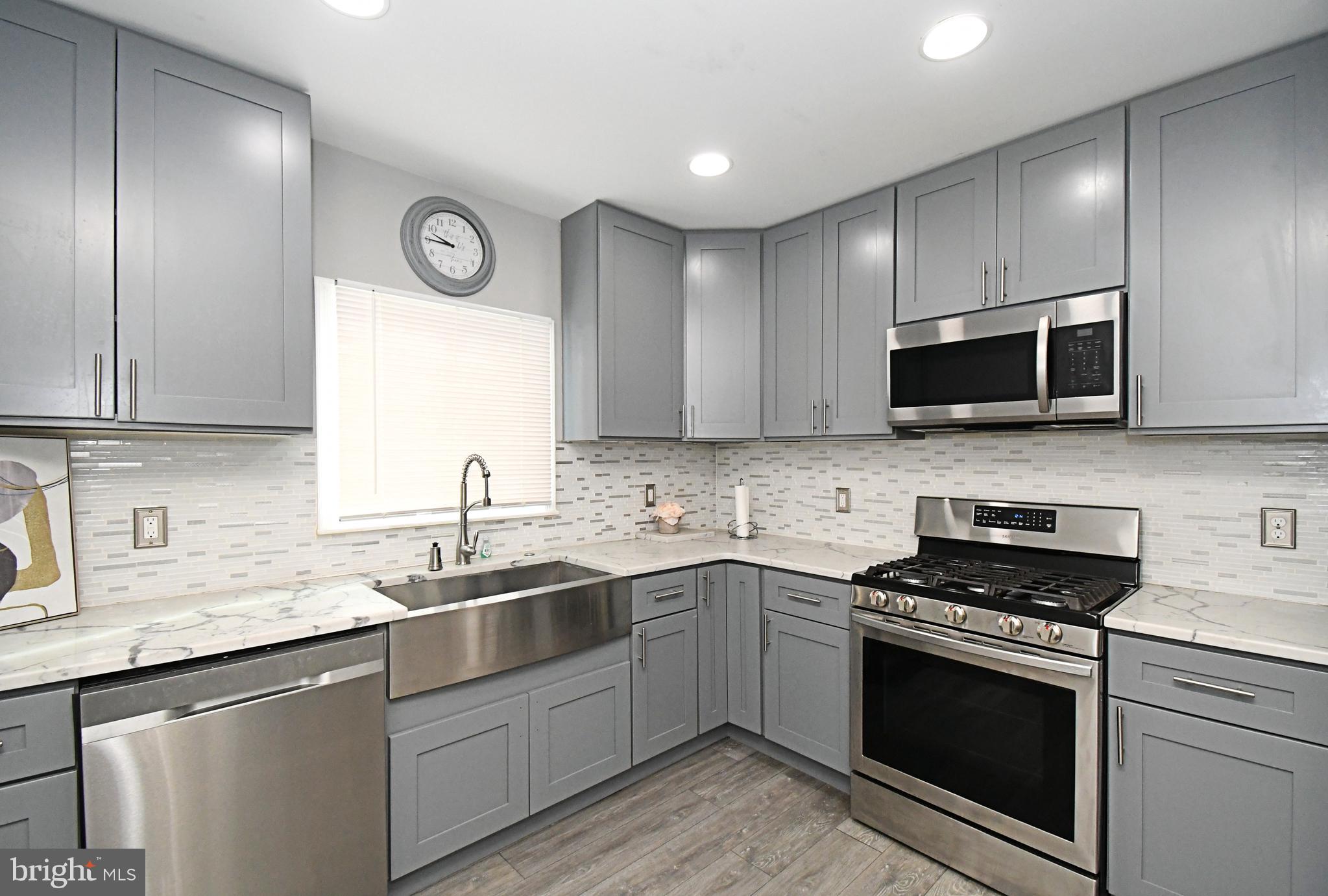 7027 Charles Street Philadelphia, PA 19135 - Photo 13 of 39