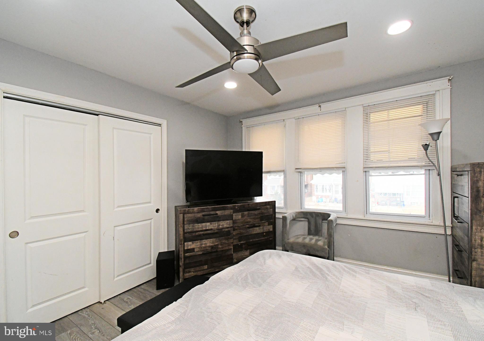 7027 Charles Street Philadelphia, PA 19135 - Photo 22 of 39