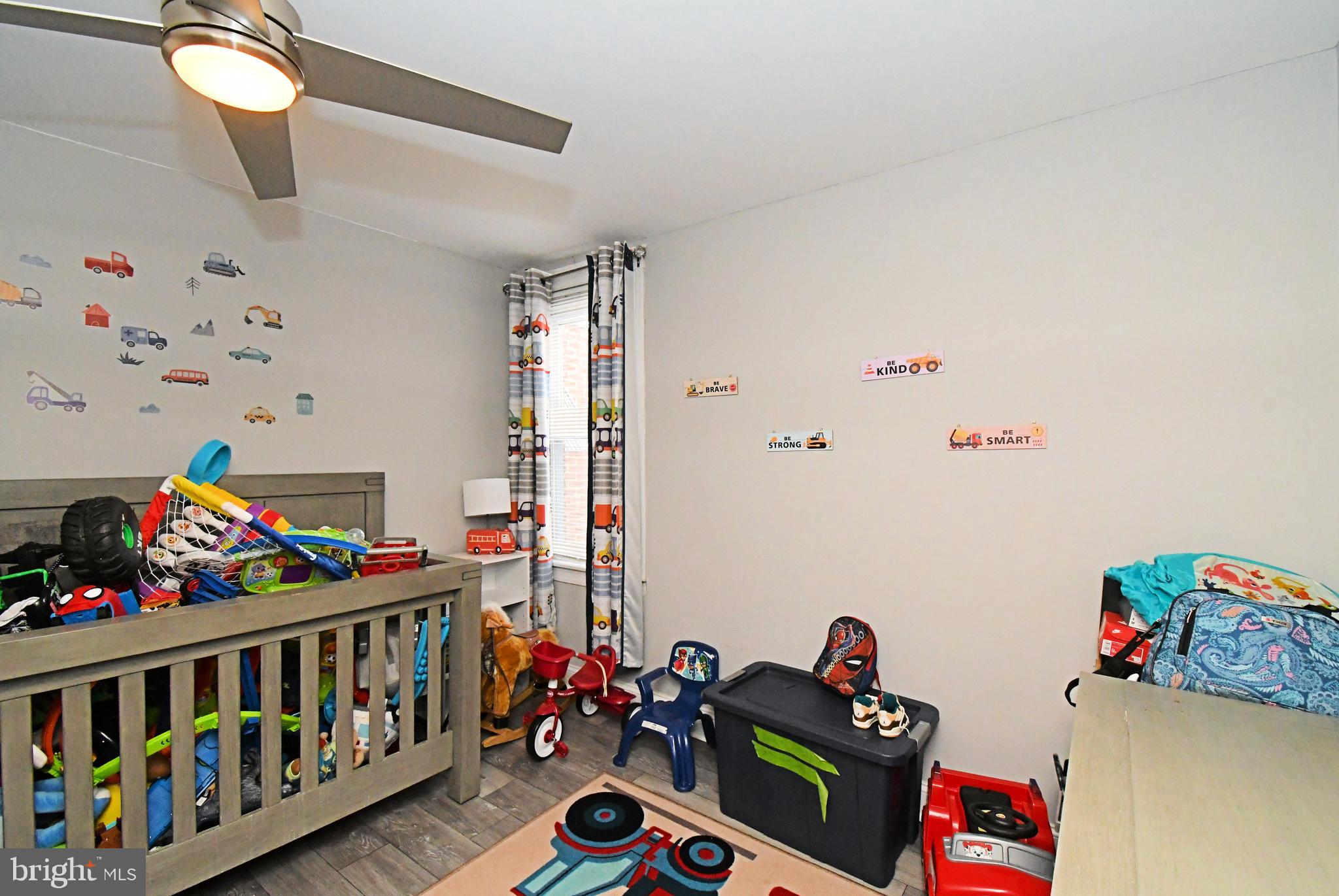 7027 Charles Street Philadelphia, PA 19135 - Photo 23 of 39