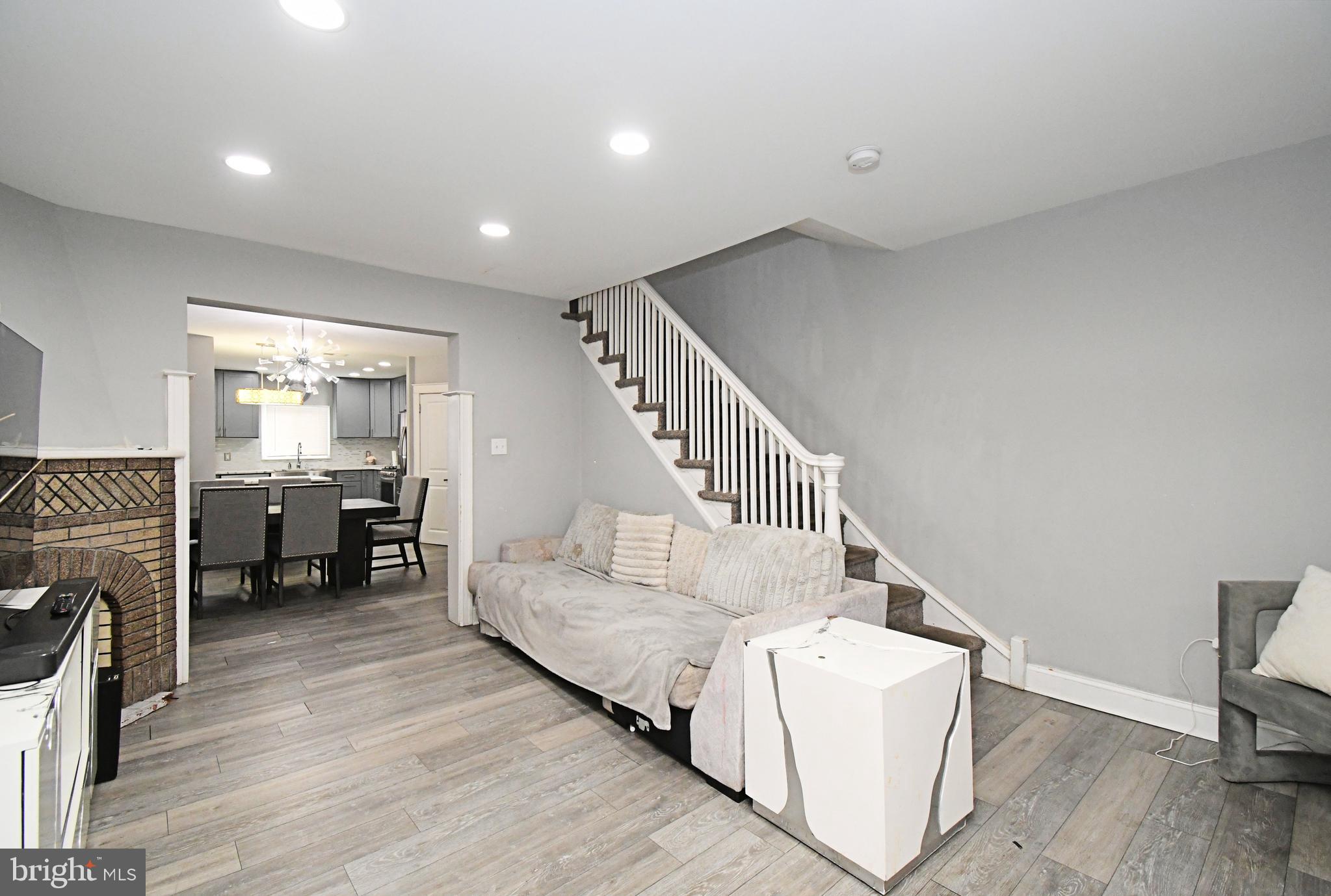 7027 Charles Street Philadelphia, PA 19135 - Photo 4 of 39