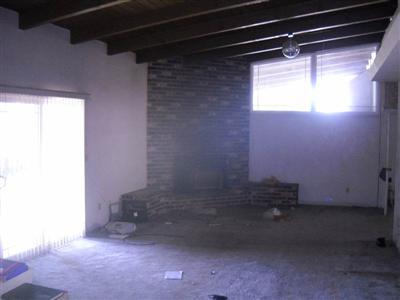 592 East San Ramon Avenue Fresno, CA 93710 - Photo 5 of 18 FAMILY ROOM