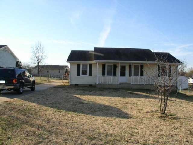 329 Crest Drive Inman, SC 29349 - Photo 1 of 9