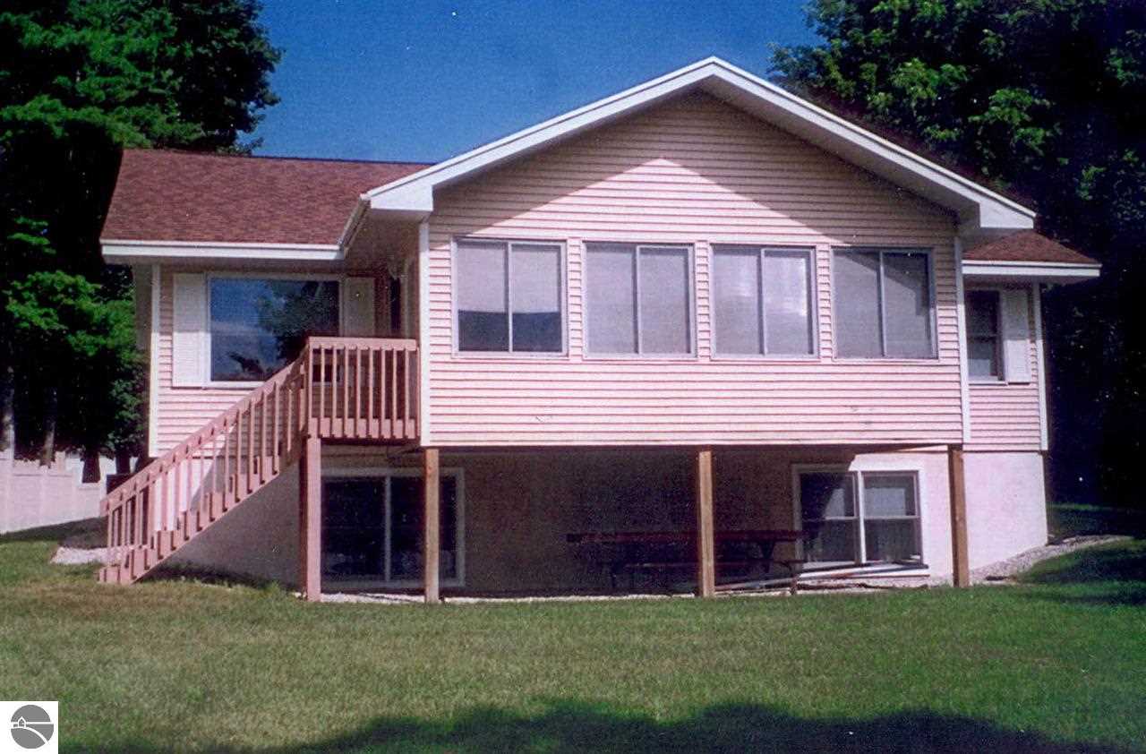 8970 South Sunnyview Road Traverse City, MI 49684 - Photo 7 of 46 1786580-6.JPG