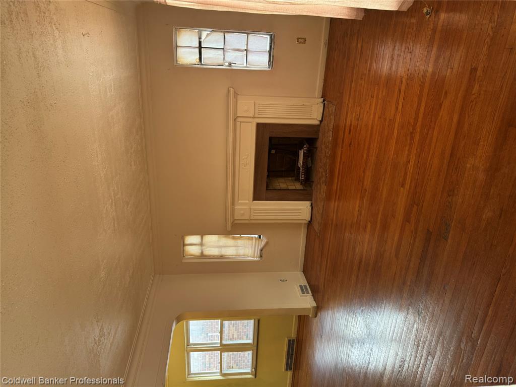 4046 Tyler Street Detroit, MI 48238 - Photo 2 of 13