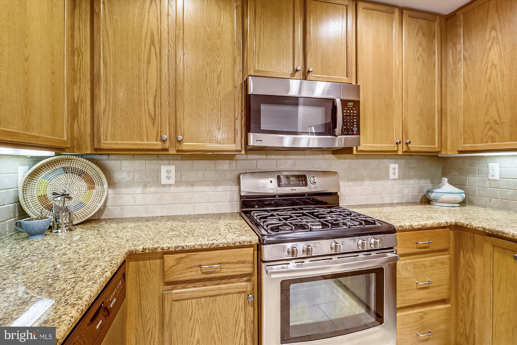 106 Bucksfield Road Gaithersburg, MD 20878 - Photo 10 of 36 Gallery Image 10