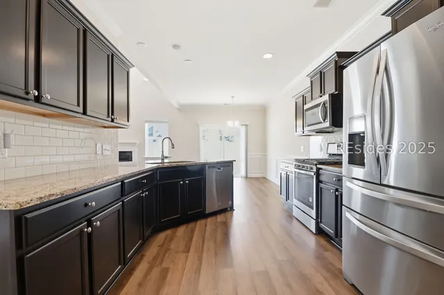 $497,500 | 10 Benton Circle, Bluffton, SC 29910