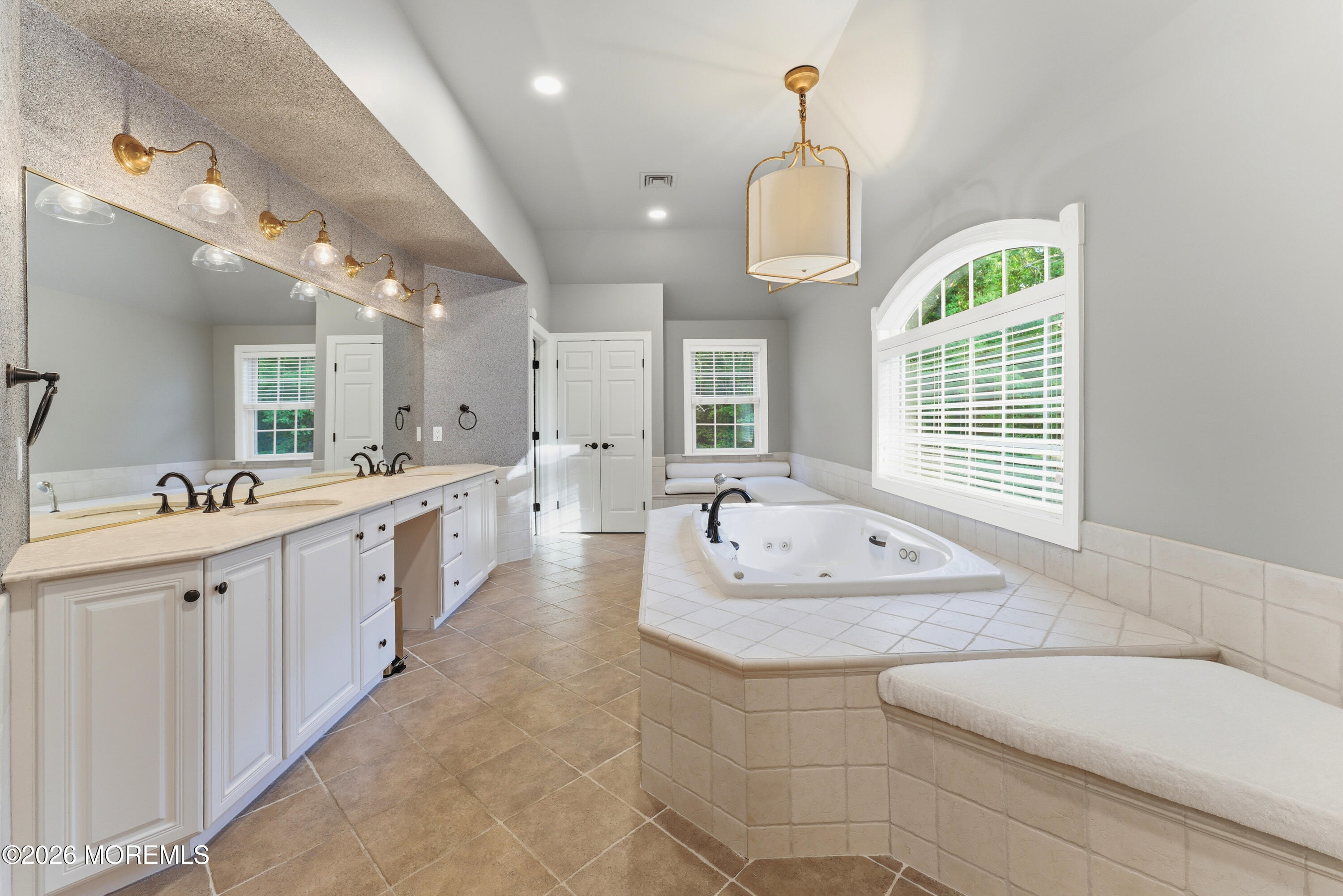 143 Savannah Road Jackson, NJ 08527 - Photo 50 of 100 065-DSC06278