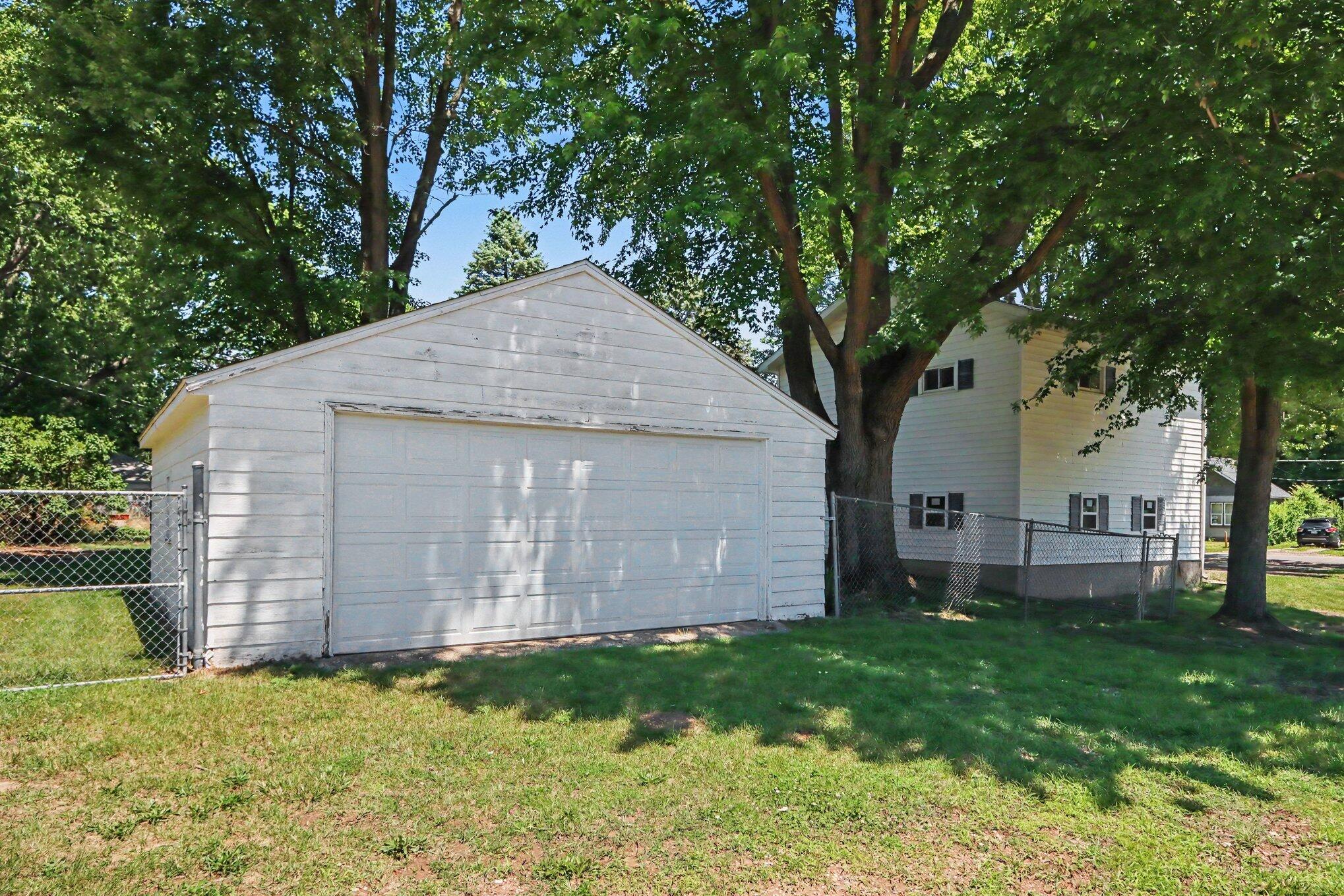 1039 South Constantine Street Three Rivers, MI 49093 - Photo 22 of 26