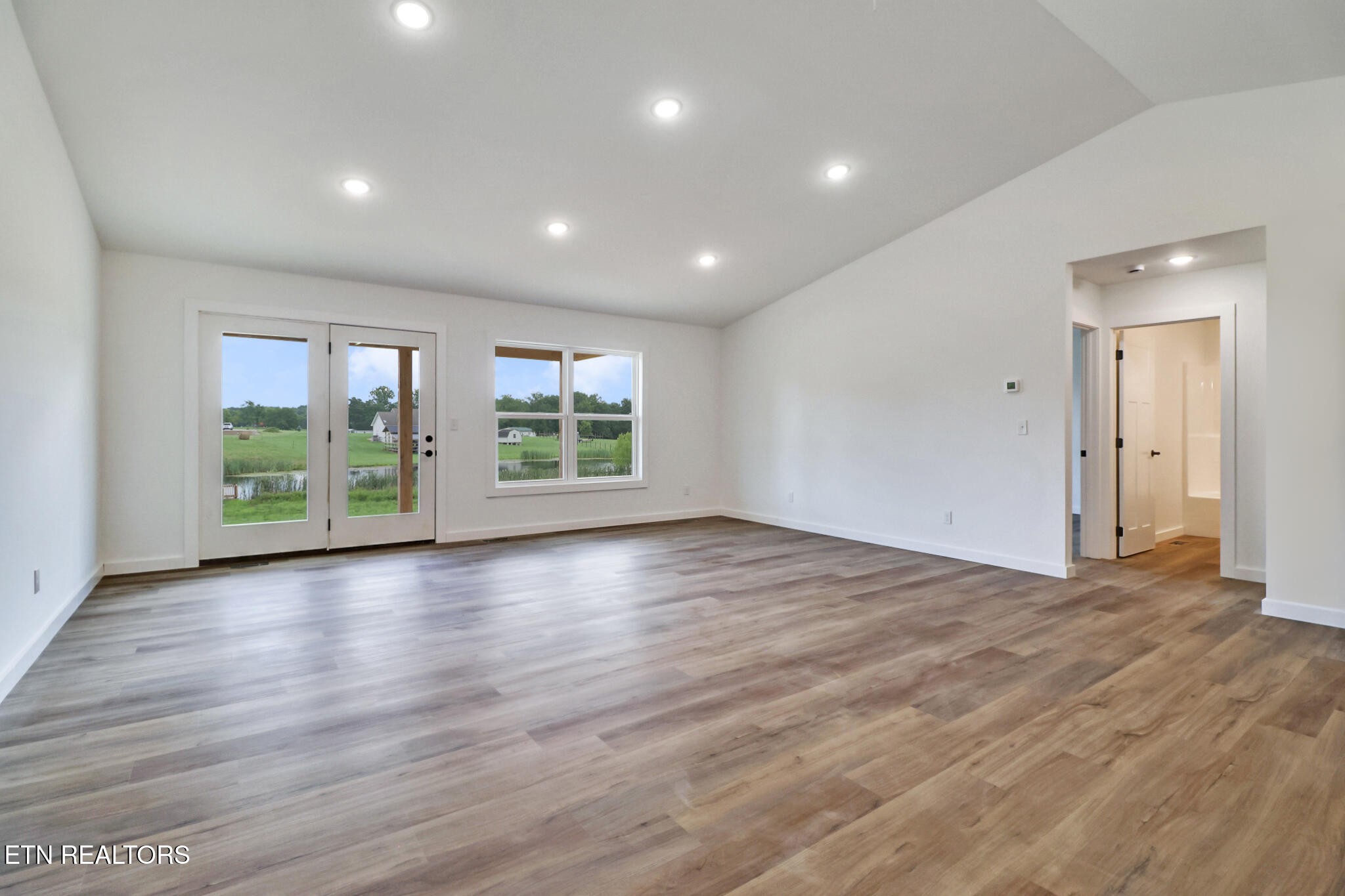 817 Hack Beaty Road Grimsley, TN 38565 - Photo 3 of 26 Gallery Image 3