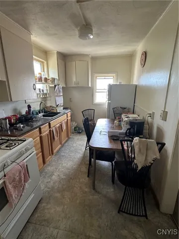 $89,900 | 717 Wolf Street, Syracuse, NY 13208