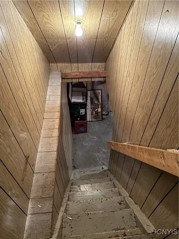 $89,900 | 717 Wolf Street, Syracuse, NY 13208