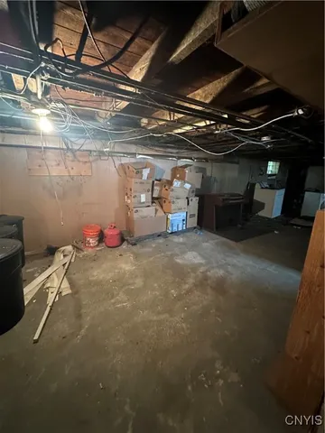 $89,900 | 717 Wolf Street, Syracuse, NY 13208