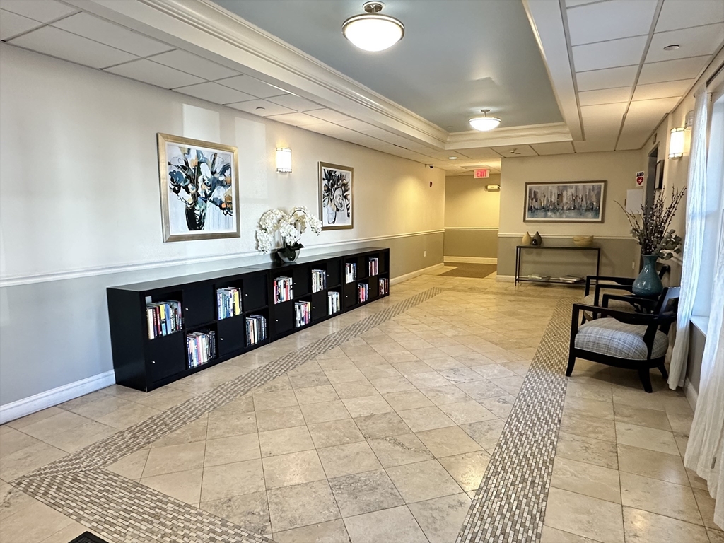 629 Hammond Street, Unit E205 Brookline, MA 02467 - Photo 8 of 17