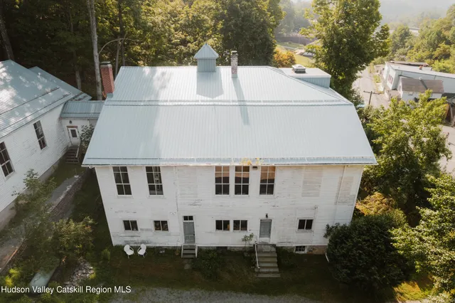 $830,000 | 48 Upper Main Street, Callicoon, NY 12723