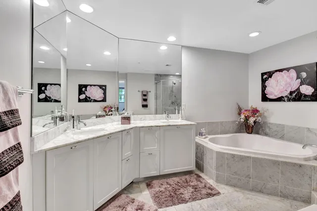 $1,050,000 | 225 Northeast 1st Street, Unit 214, Delray Beach, FL 33444