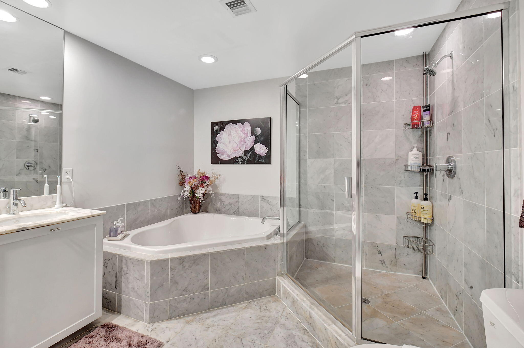 225 Northeast 1st Street, Unit 214 Delray Beach, FL 33444 - Photo 19 of 56 28-web-or-mls-DSC_6423