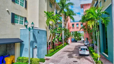 $1,050,000 | 225 Northeast 1st Street, Unit 214, Delray Beach, FL 33444