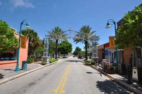 $1,050,000 | 225 Northeast 1st Street, Unit 214, Delray Beach, FL 33444