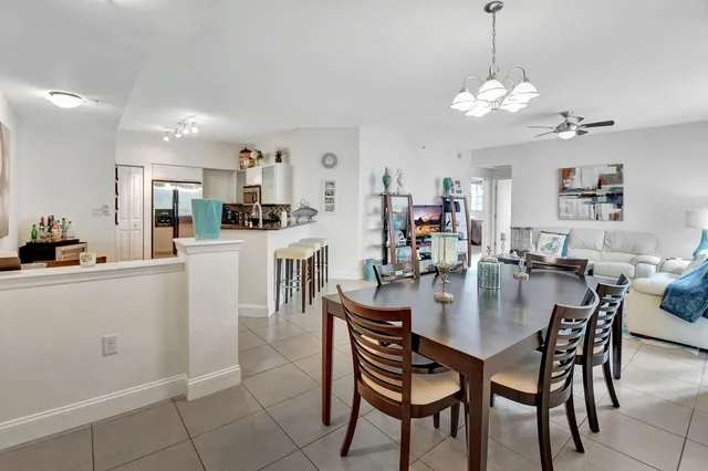 $1,050,000 | 225 Northeast 1st Street, Unit 214, Delray Beach, FL 33444