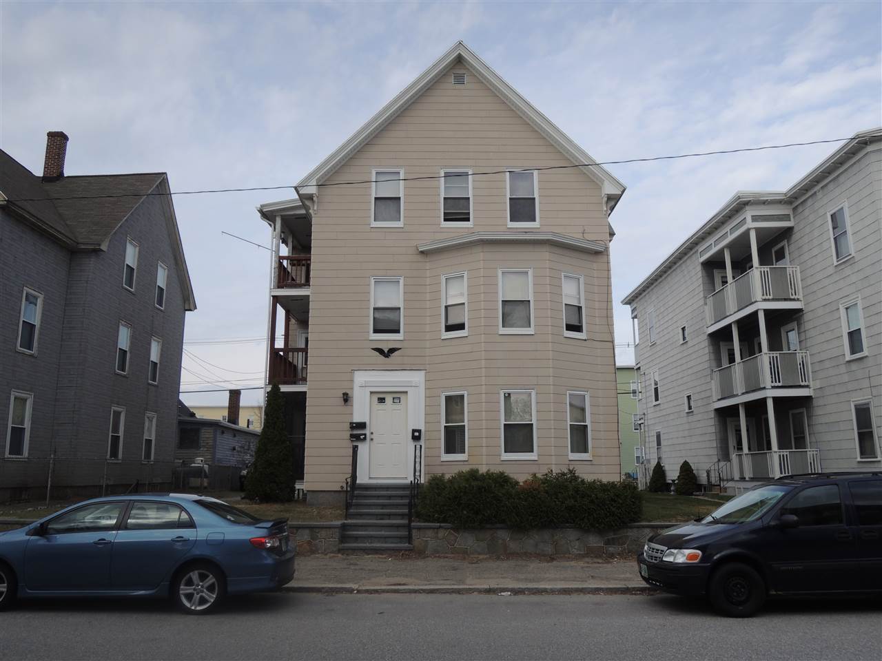 568 Rimmon Street Manchester, NH 03102 - Photo 8 of 12
