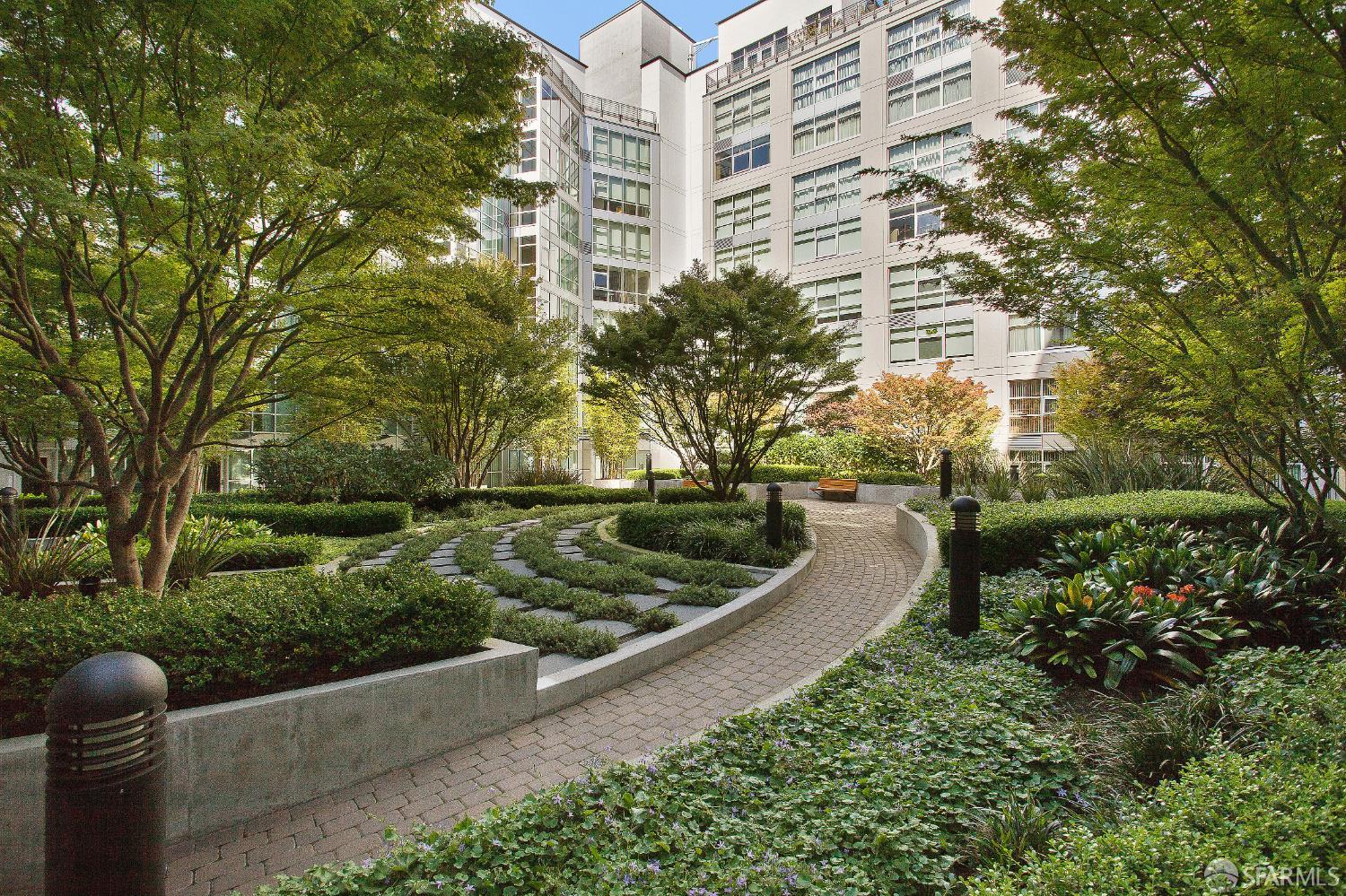 200 Brannan Street, Unit 130 San Francisco, CA 94107 - Photo 41 of 43 a view of a multi story building