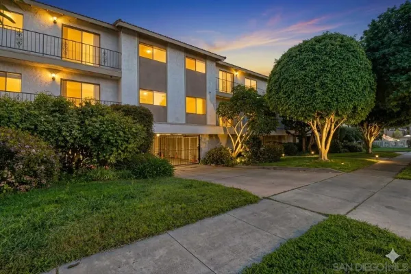 $1,474,900 | 835 E Avenue, Unit B, Coronado, CA 92118