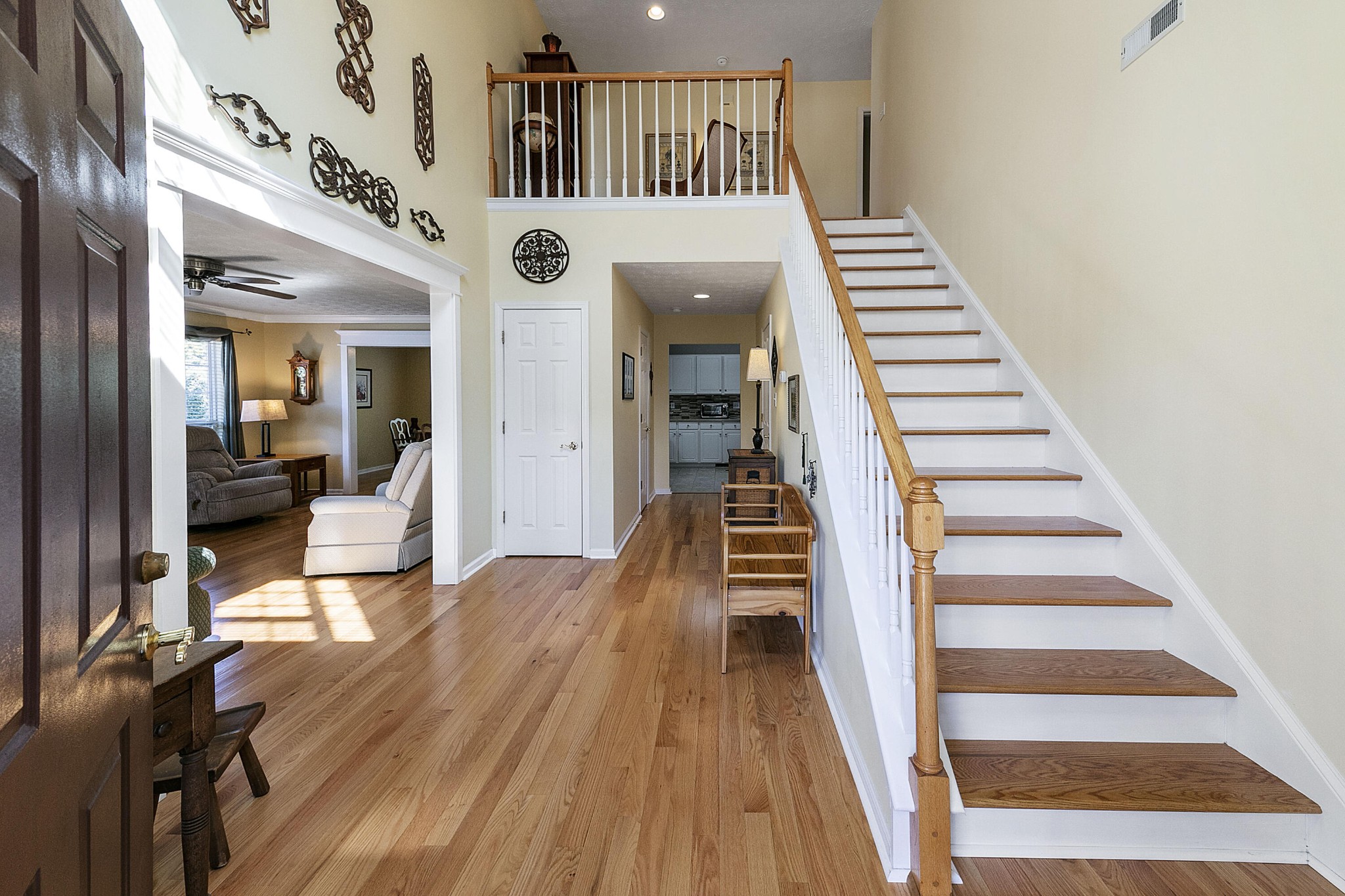 1152 Vale View Road Knoxville, TN 37922 - Photo 2 of 33 Gallery Image 2