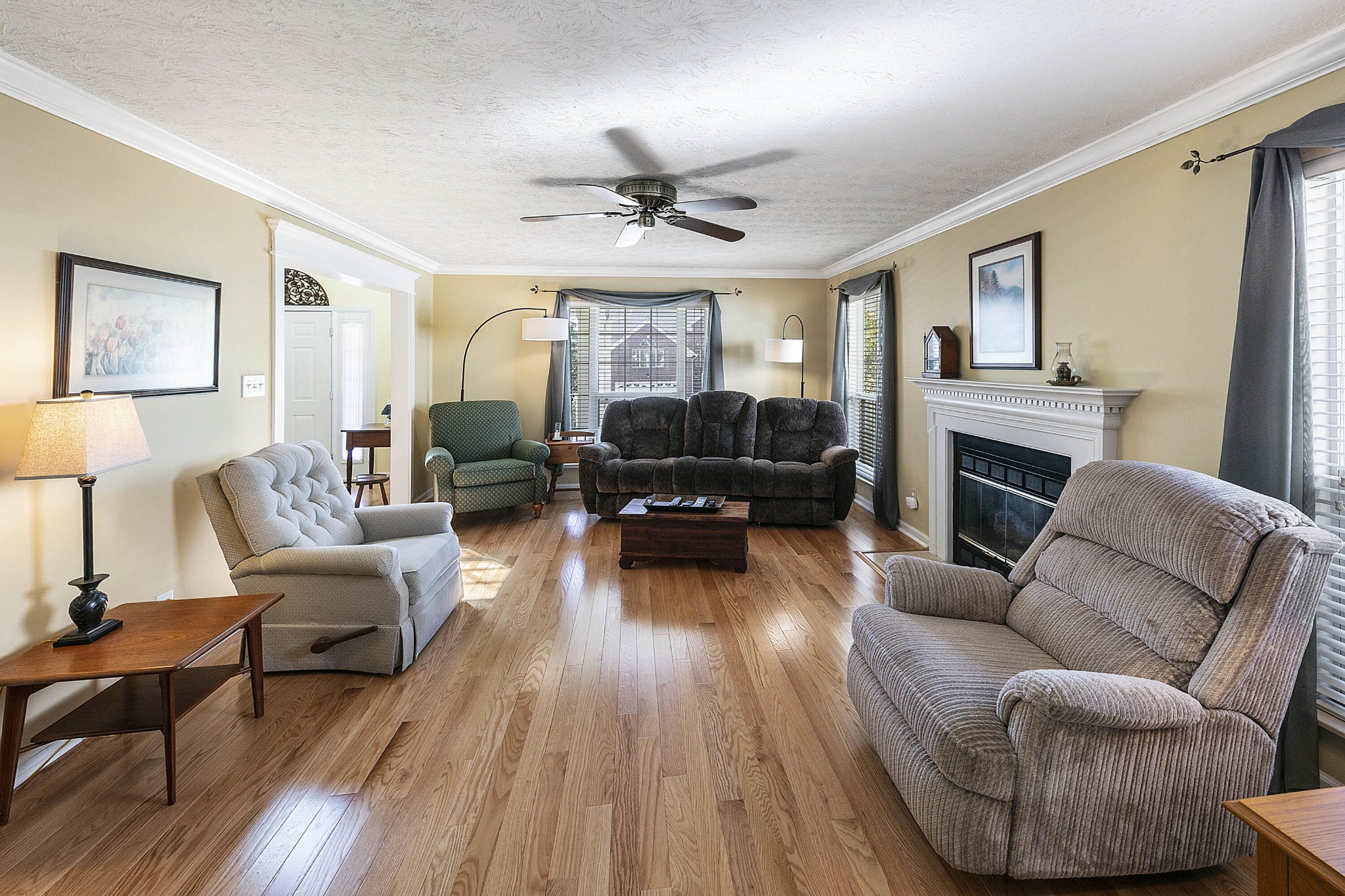 1152 Vale View Road Knoxville, TN 37922 - Photo 3 of 33 Gallery Image 3