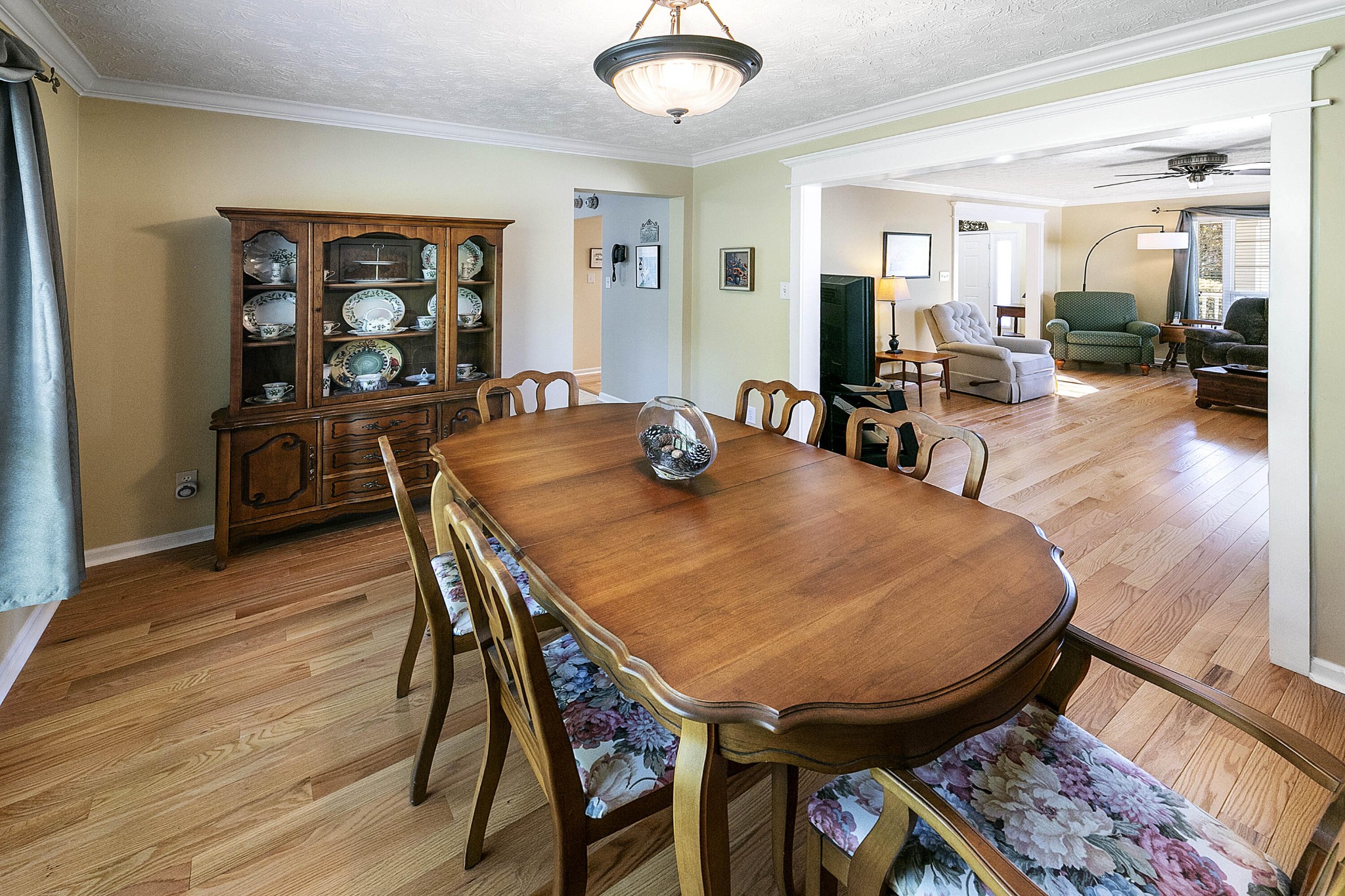 1152 Vale View Road Knoxville, TN 37922 - Photo 4 of 33 Gallery Image 4