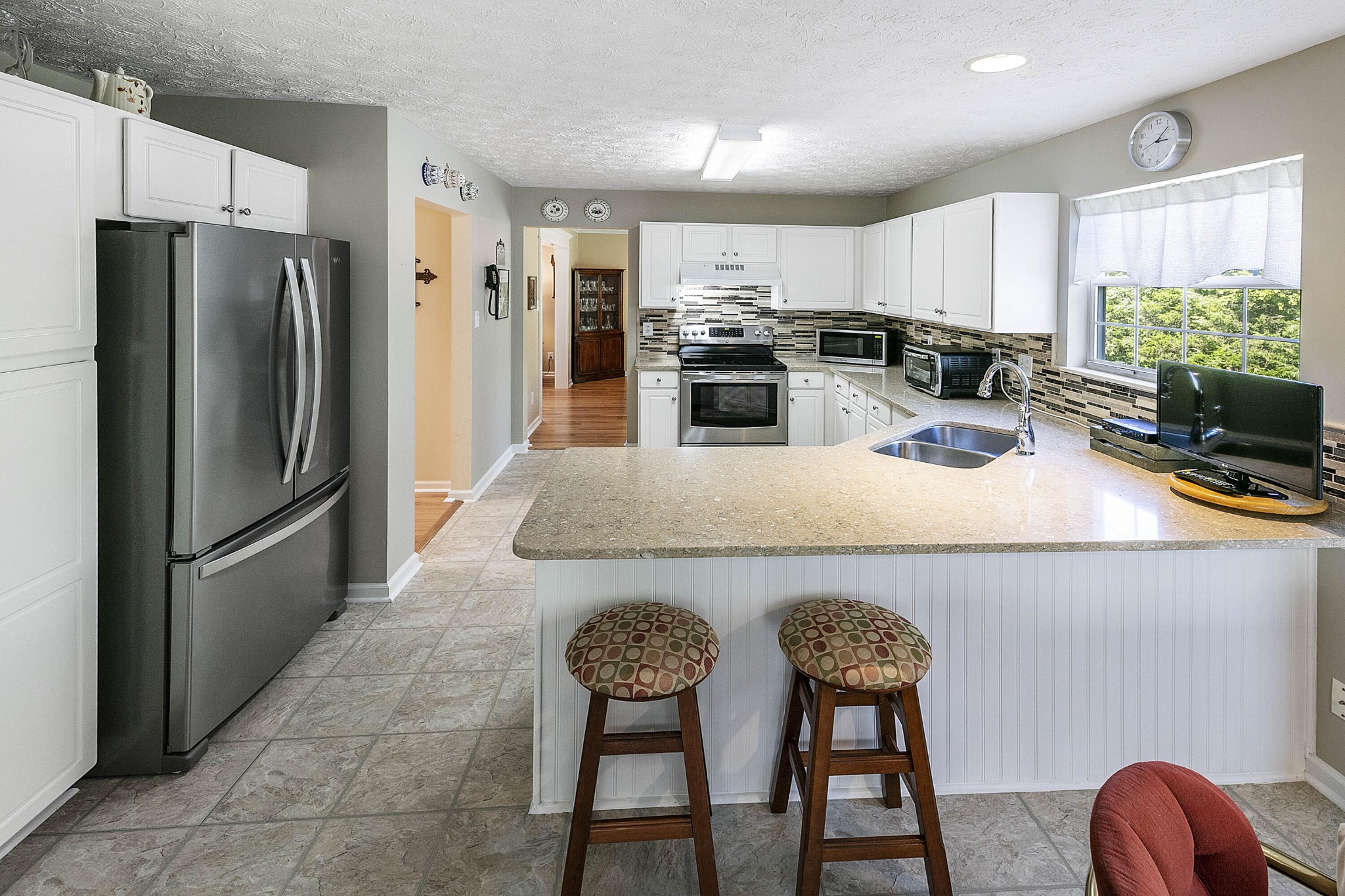 1152 Vale View Road Knoxville, TN 37922 - Photo 7 of 33 Gallery Image 7