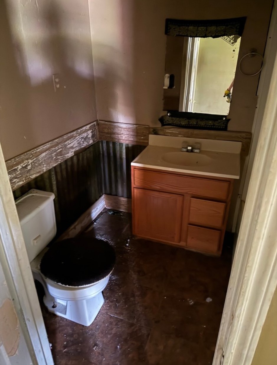 1537 Groce Street Hempstead, TX 77445 - Photo 7 of 12